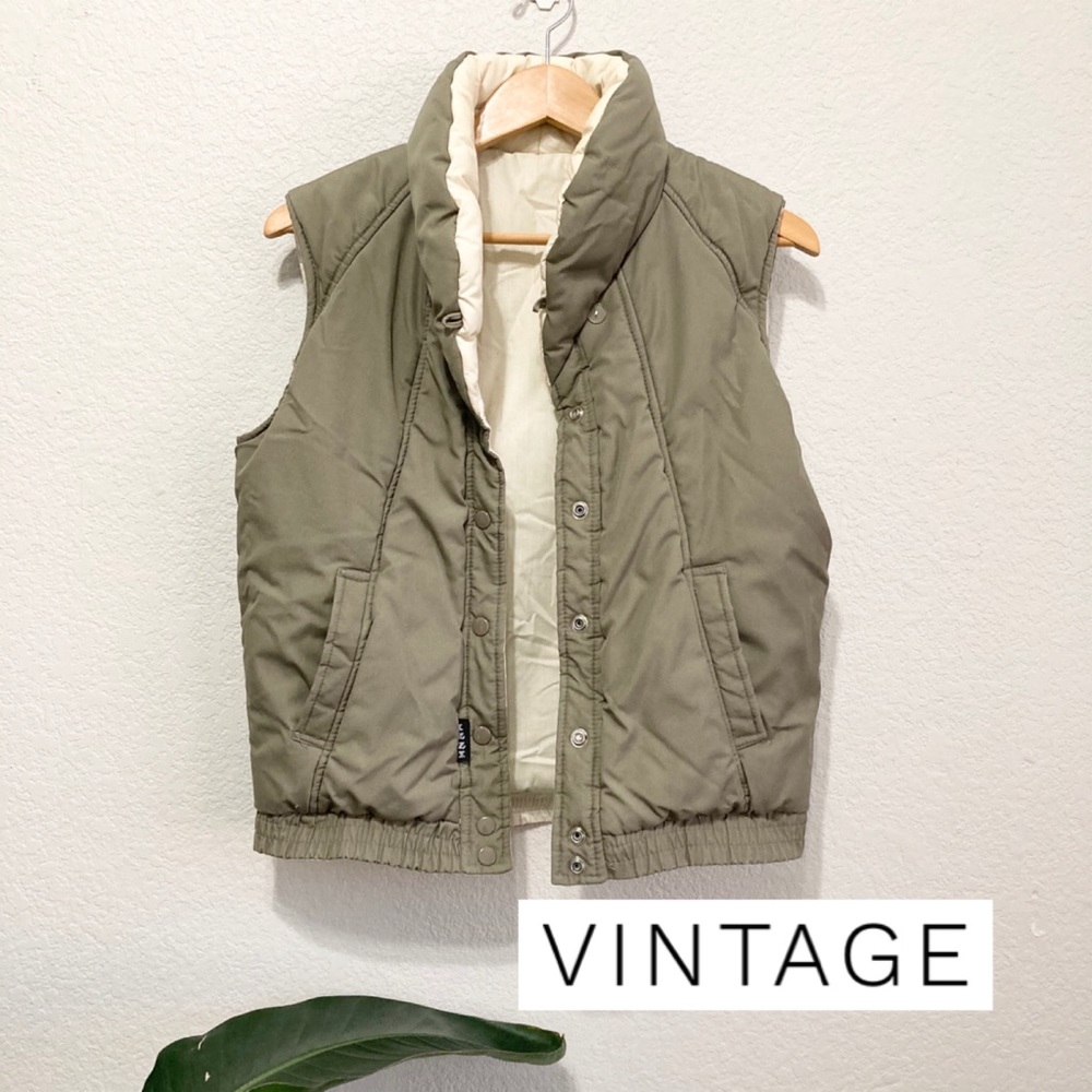Vintage IZZI ski puffer vest 80’s tan small unisex